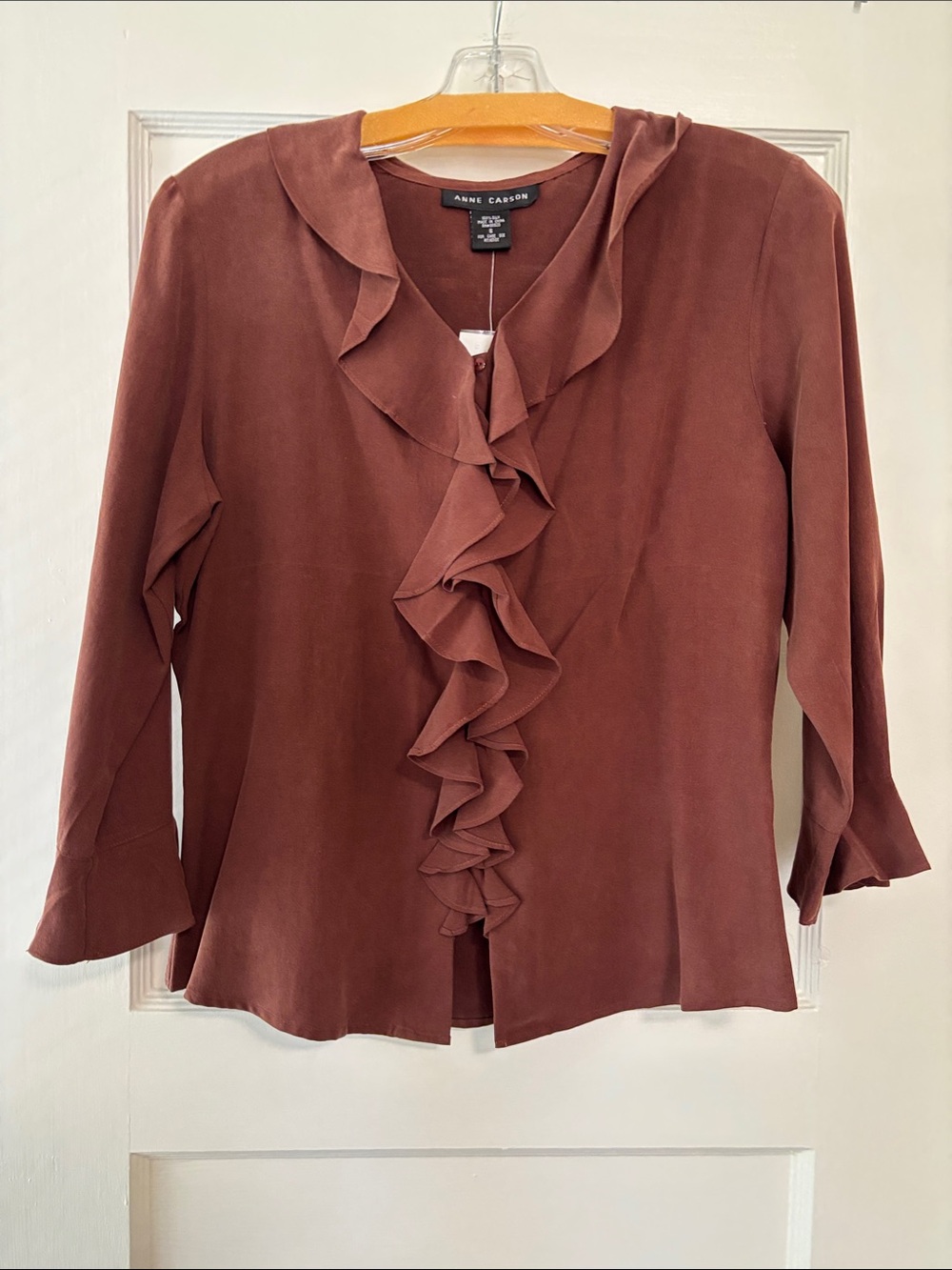 Anne Carson 100% Silk Boho Blouse Ruffle Neck Flounce Sleeve Size 4 NWT.